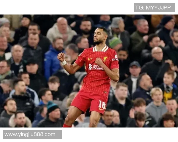 加克波在赛场上的华丽转身与未来发展潜力的深度分析与展望 加克波在赛场上的华丽转身与未来发展潜力的深度分析与展望